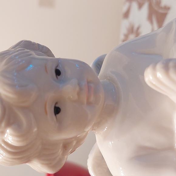 Porcelain Angel - Picture 8 of 8